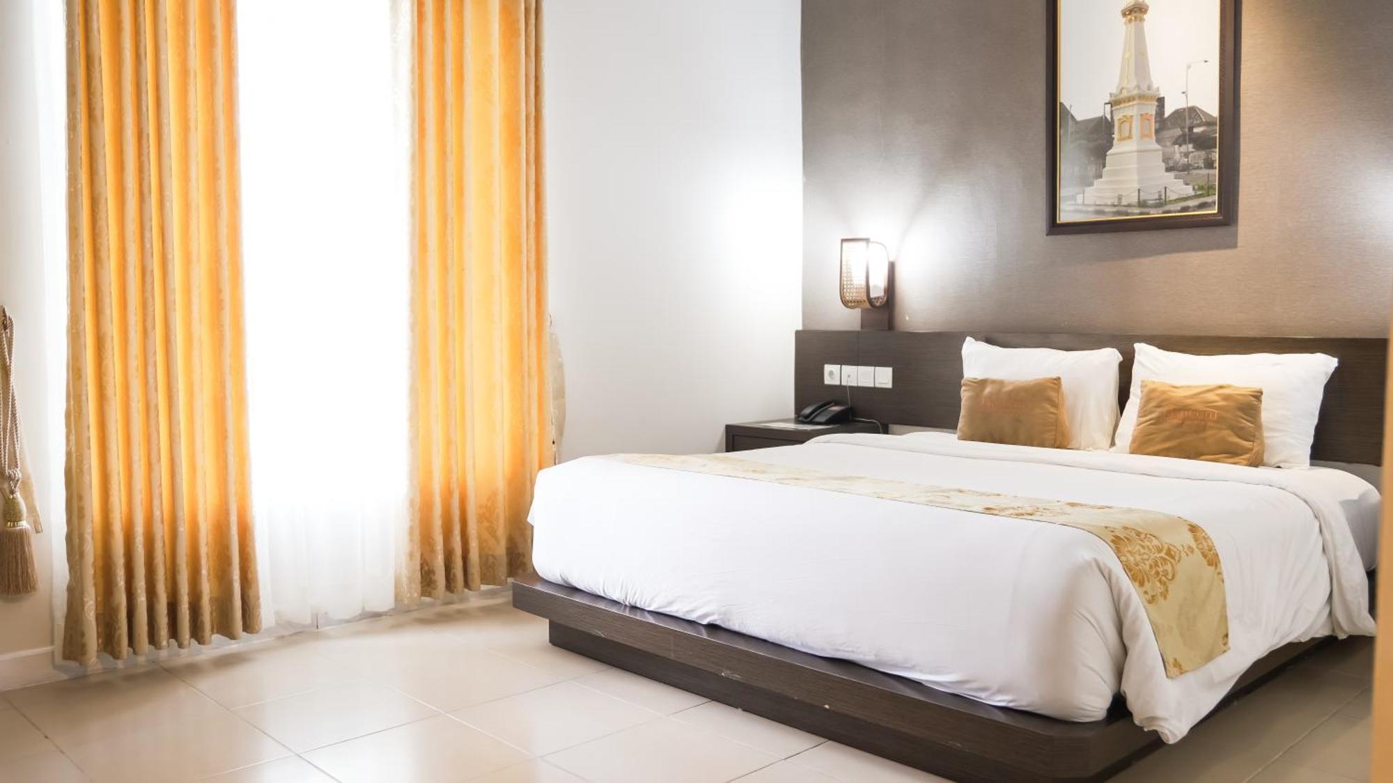 Tasneem Hotel Malioboro Yogyakarta Exterior photo